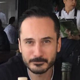 konuşmacılar Ahmet Alp Karakaşlı 