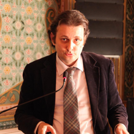 konuşmacılar Prof. Dr. Burç Çağrı Poyraz