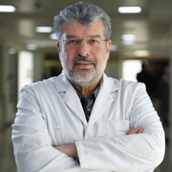 konuşmacılar Prof. Dr. Lütfü Hanoğlu
 